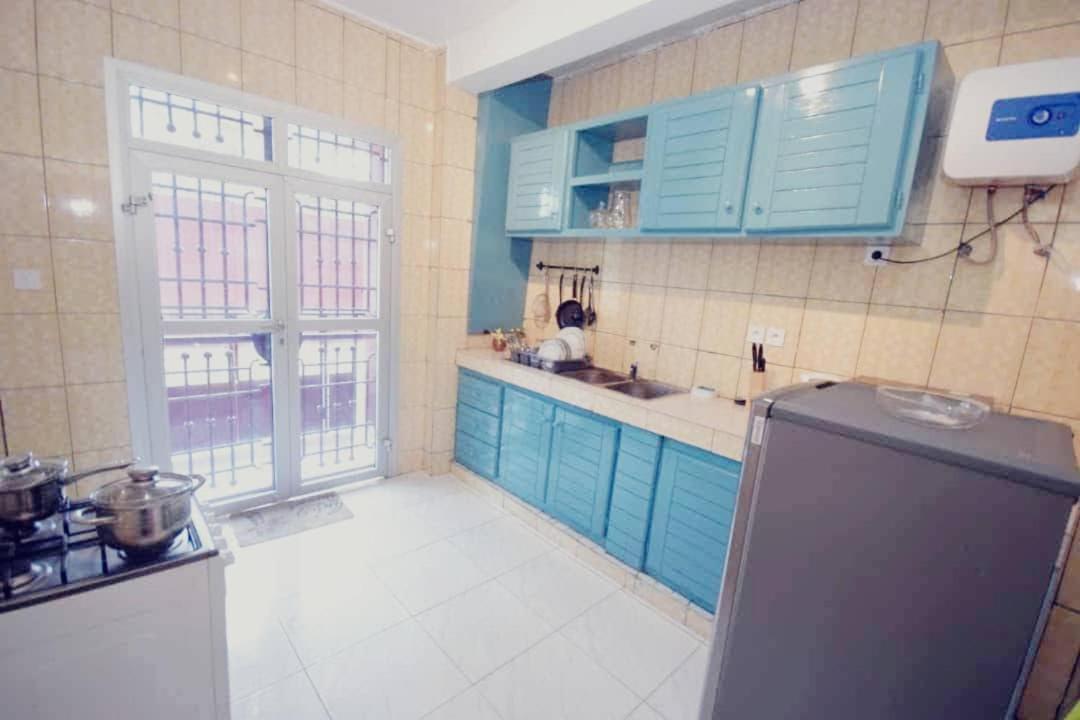 Stone House - Makepe, Douala Aparthotel Eksteriør bilde