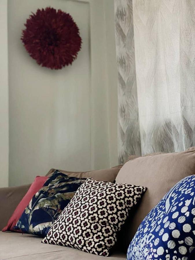 Stone House - Makepe, Douala Aparthotel Eksteriør bilde