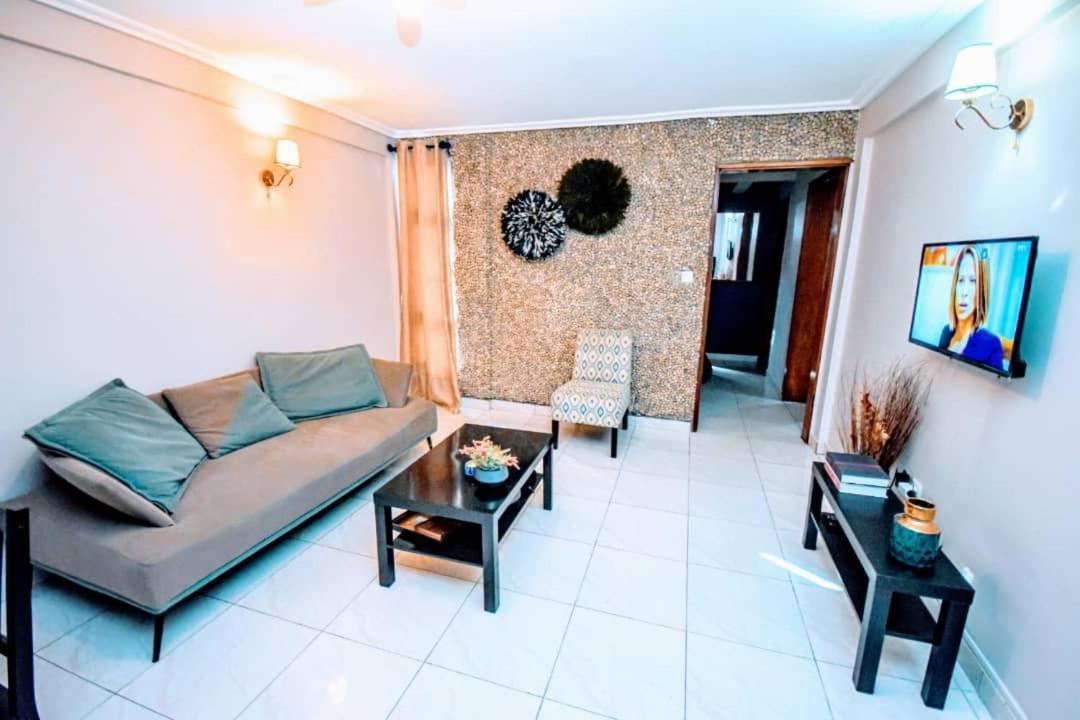 Stone House - Makepe, Douala Aparthotel Eksteriør bilde