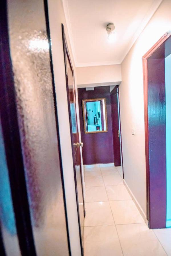 Stone House - Makepe, Douala Aparthotel Eksteriør bilde