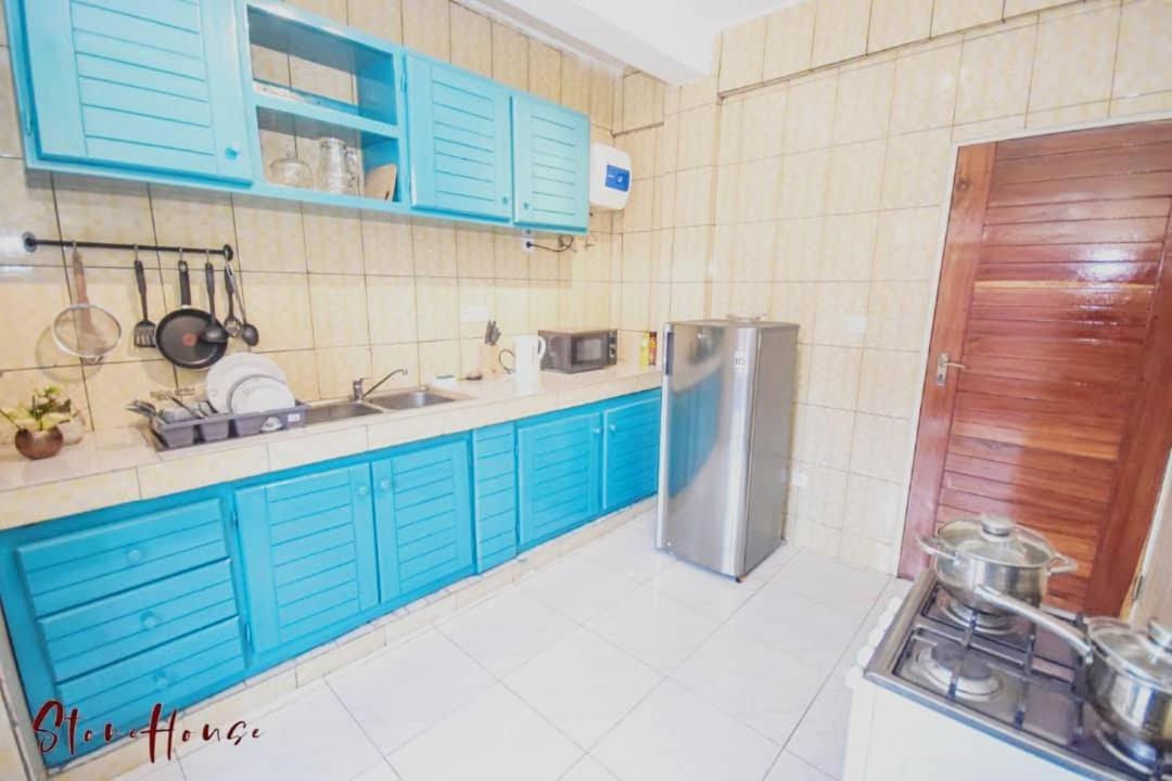 Stone House - Makepe, Douala Aparthotel Eksteriør bilde